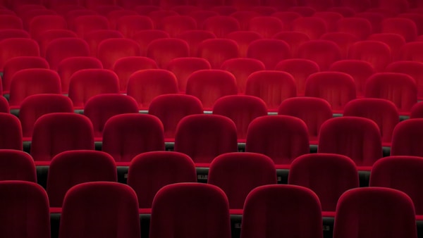每日大赛第四期：社会热点追踪高清纪录片封面